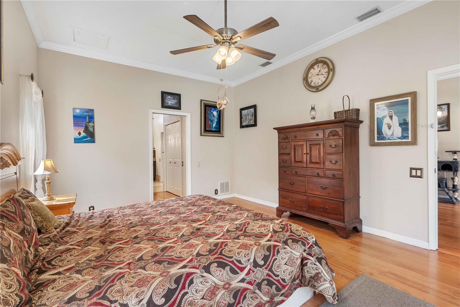 Single Family Residence at 8718 ASHBURY DR, HUDSON, photo 9 of 50