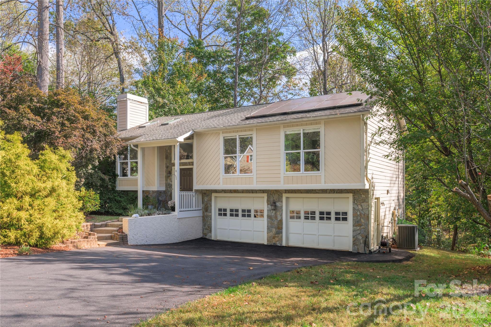 6 Eagles Nest Lane