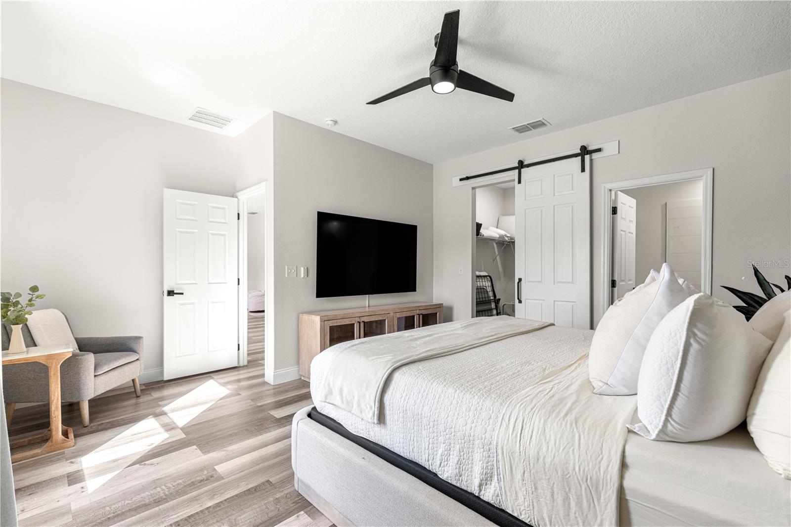 Single Family Residence at 5522 SW 151ST LN, OCALA, photo 13 of 39
