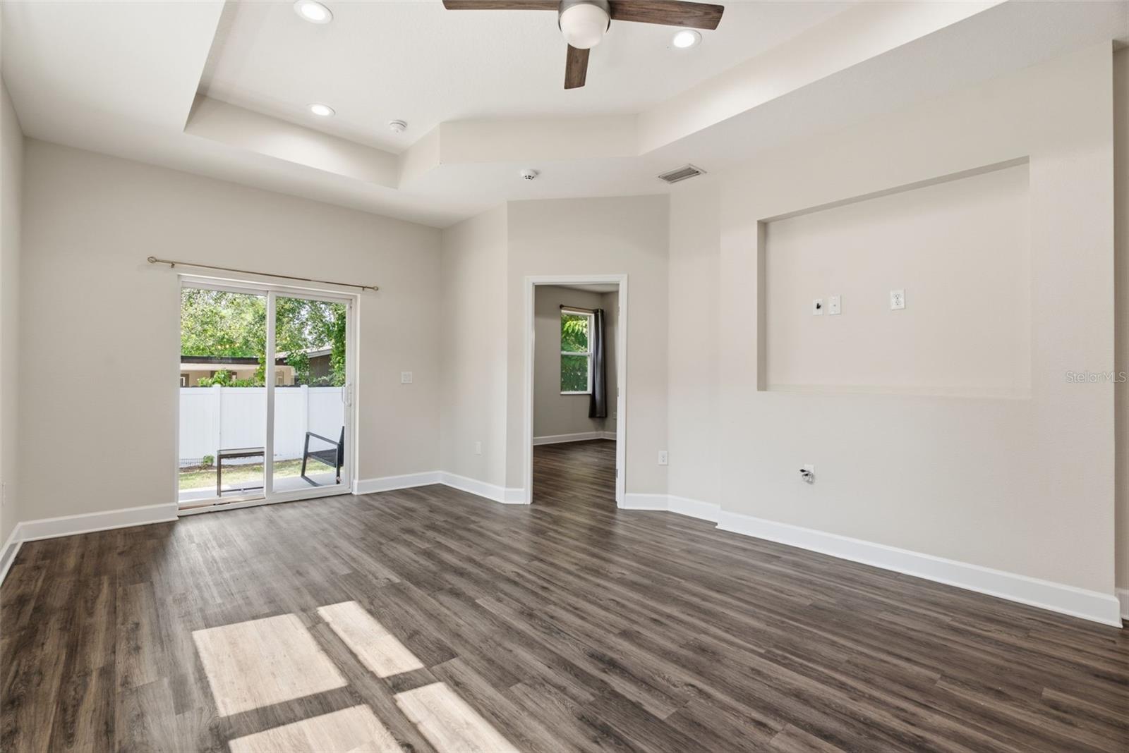 Single Family Residence at 10118 N BROOKS ST, TAMPA, photo 9 of 50