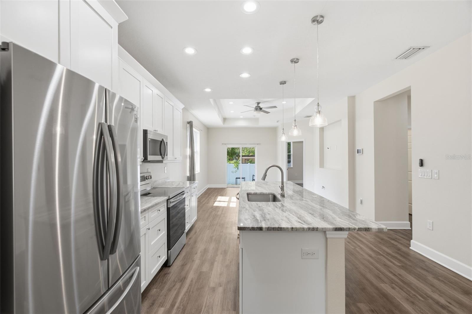 Single Family Residence at 10118 N BROOKS ST, TAMPA, photo 12 of 50