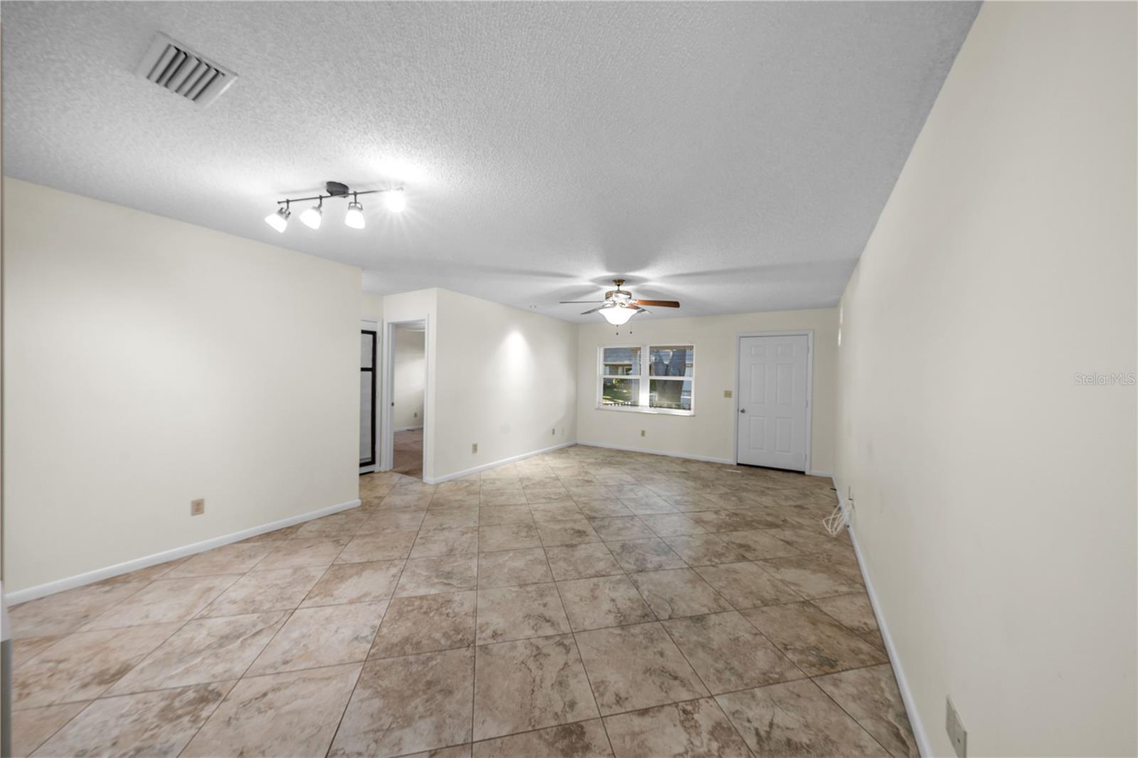 Villa at 9529 SW 85TH AVE #D, OCALA, photo 8 of 37