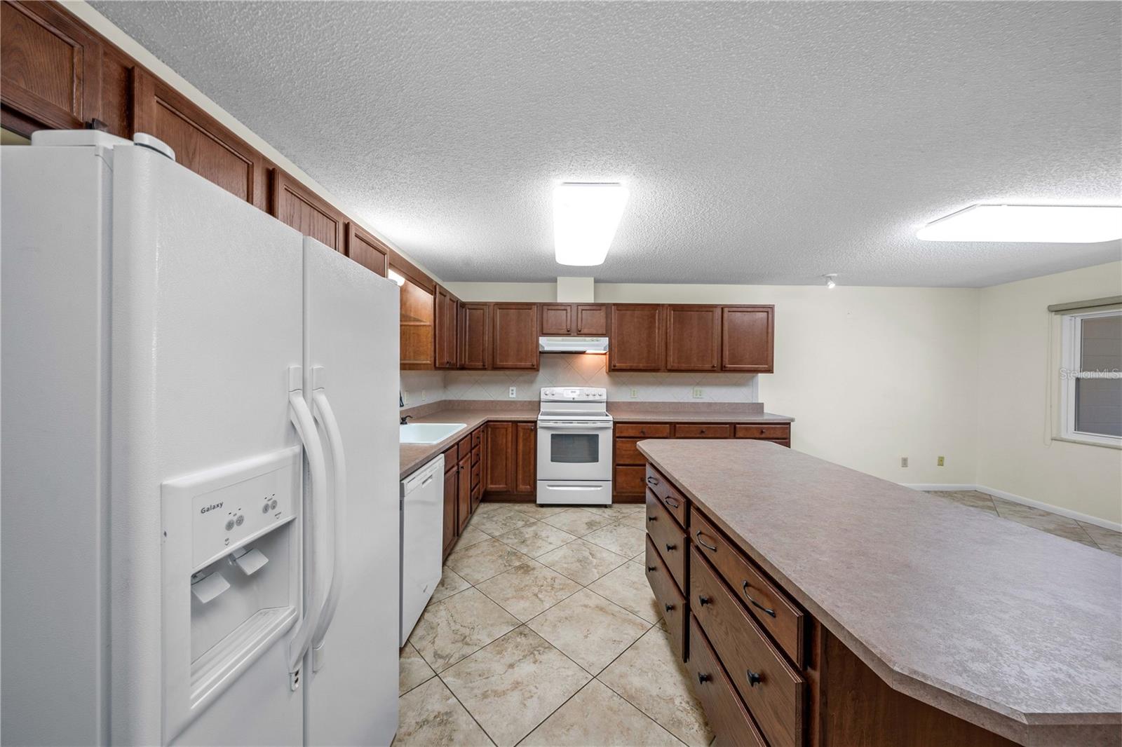 Villa at 9529 SW 85TH AVE #D, OCALA, photo 13 of 37