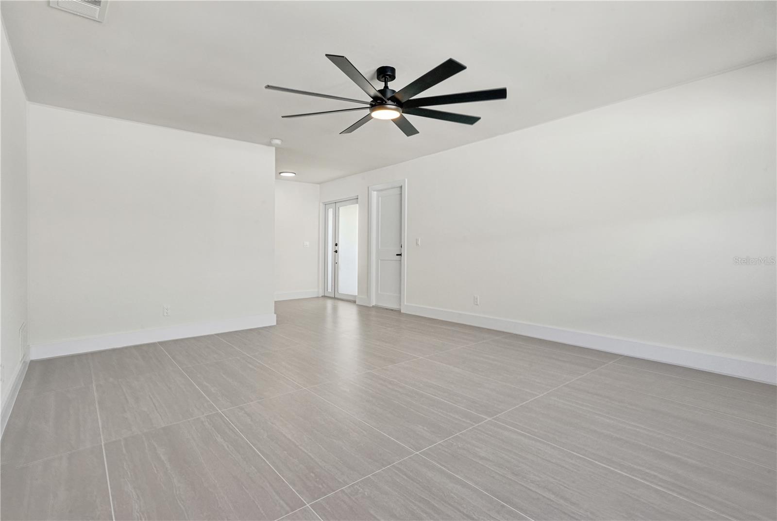 Family Room - 915 60TH ST W, BRADENTON