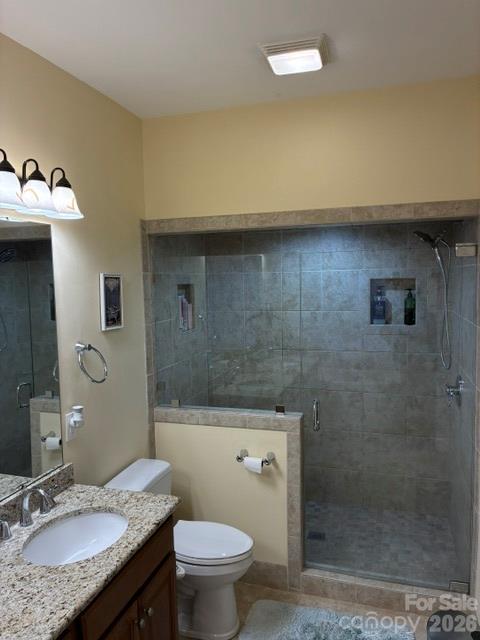 Ensuite Bathroom - 3120 Poole Road, Salisbury