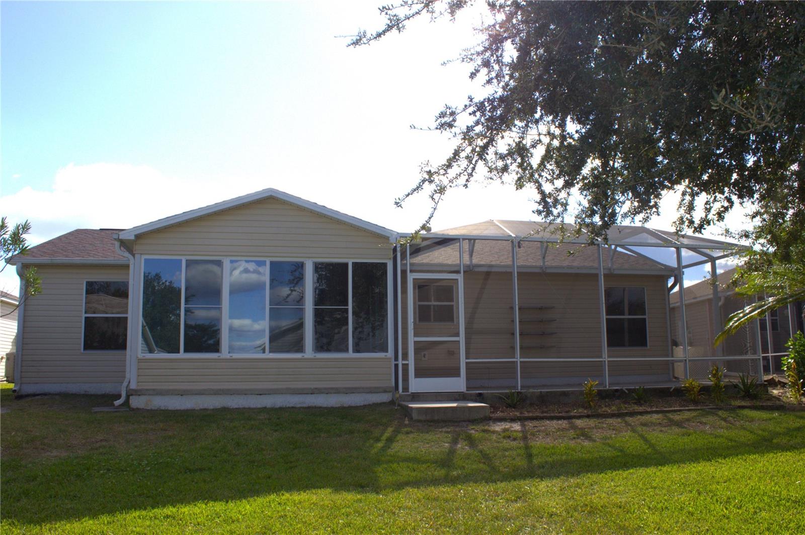 Single Family Residence at 1657 LATTA CT, THE VILLAGES, photo 2 of 23