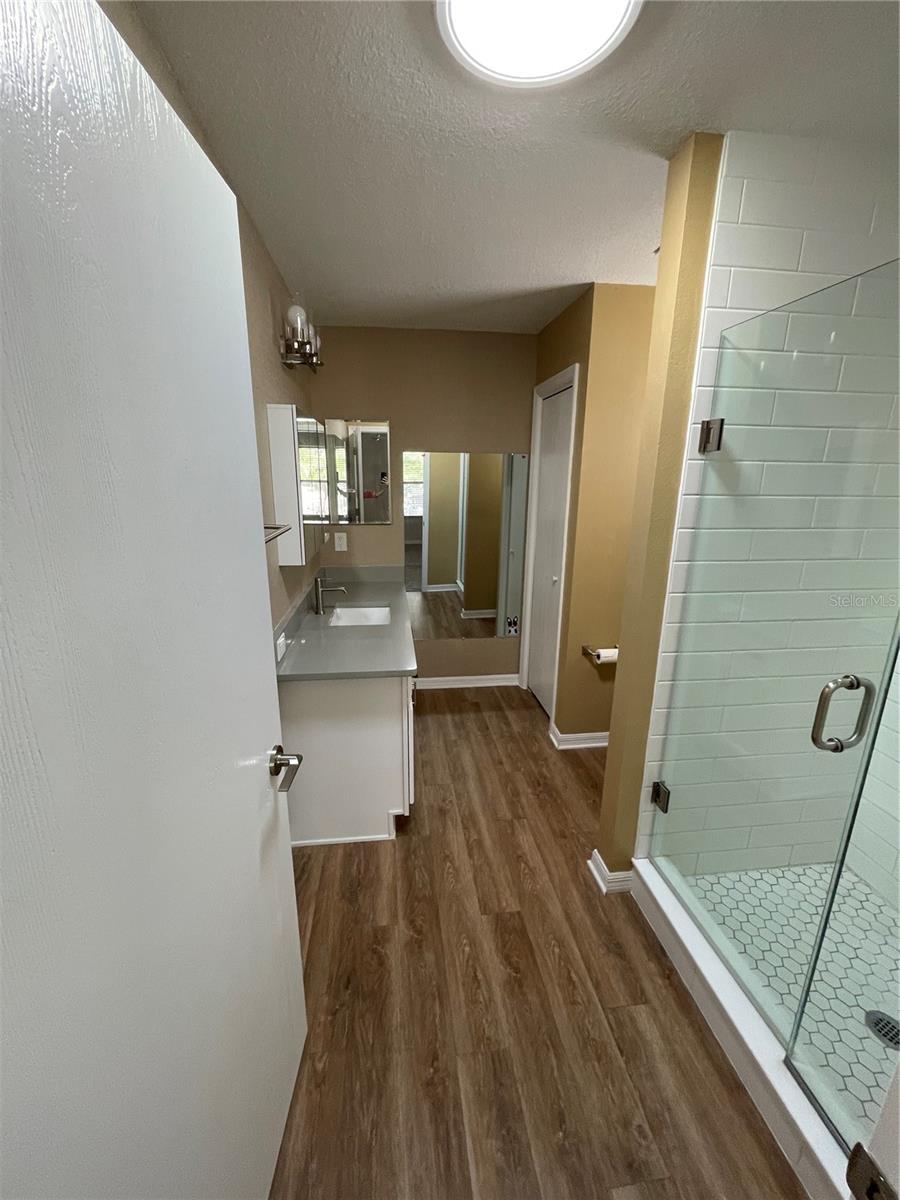 Masterbath room - 1657 LATTA CT, THE VILLAGES