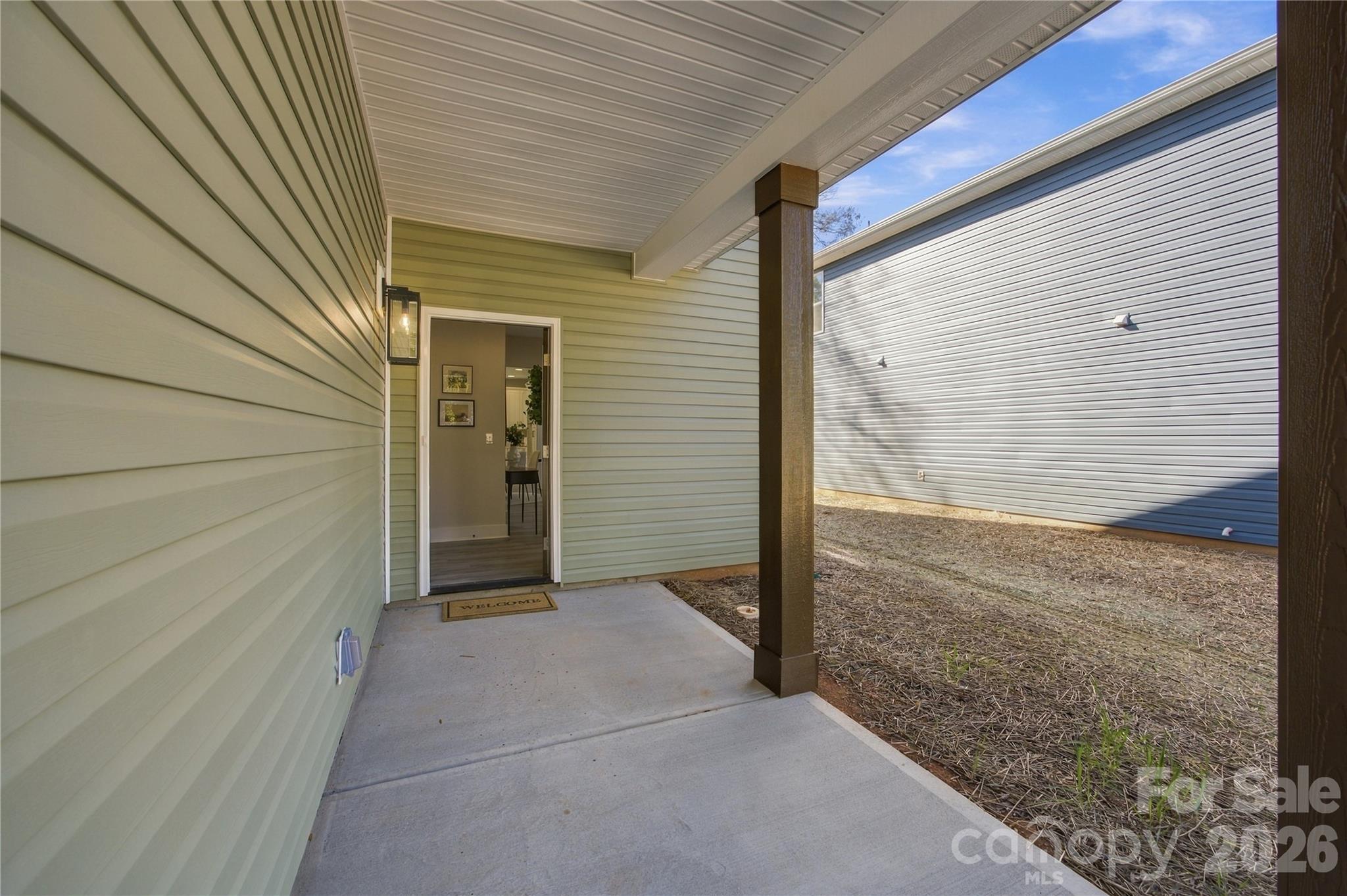 Single Family Residence at 2207 W Seventh Avenue, Gastonia, photo 4 of 38