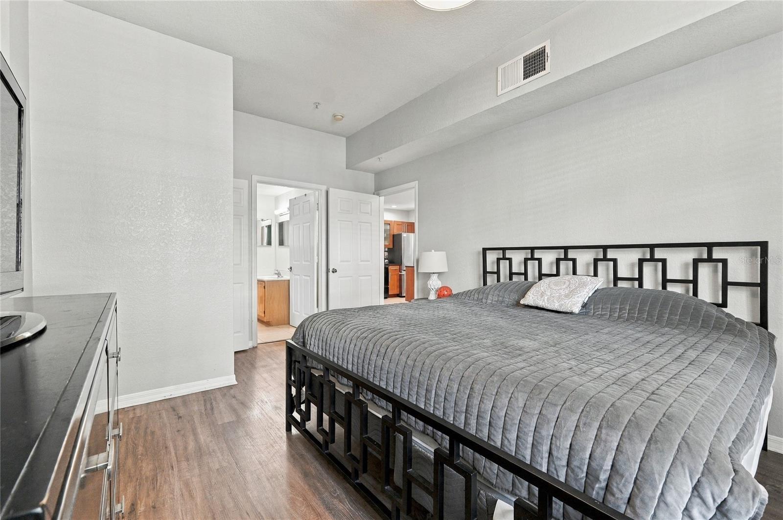 Condominium at 4002 VENETIAN BAY DR #101, KISSIMMEE, photo 10 of 39