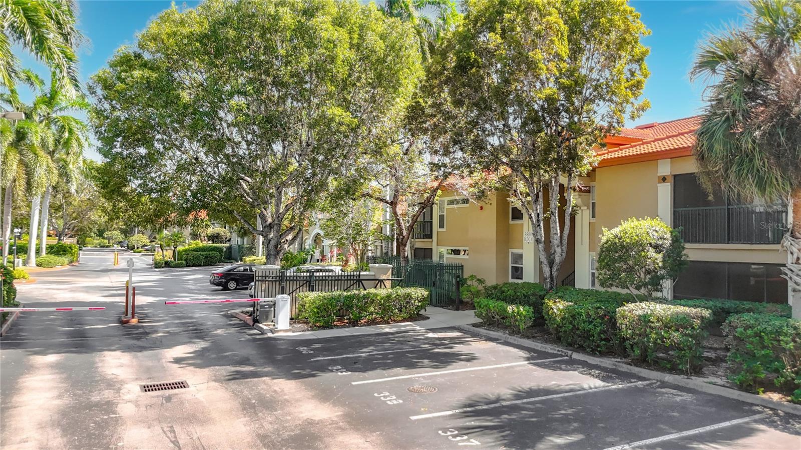 Entry Way - 8880 COLONNADES CT W #413, BONITA SPRINGS