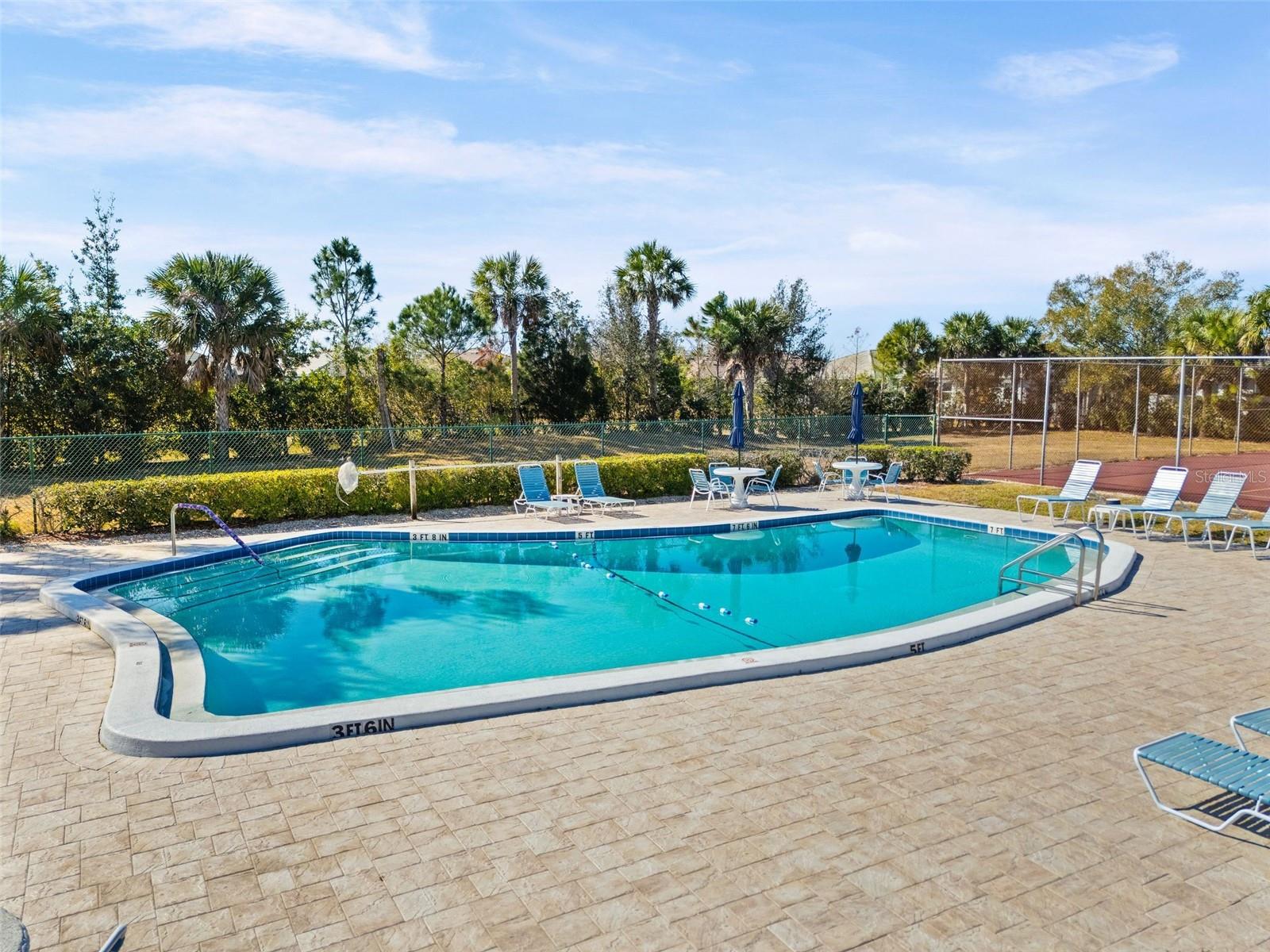 Condominium at 6604 DRAW LN #115, SARASOTA, photo 5 of 38