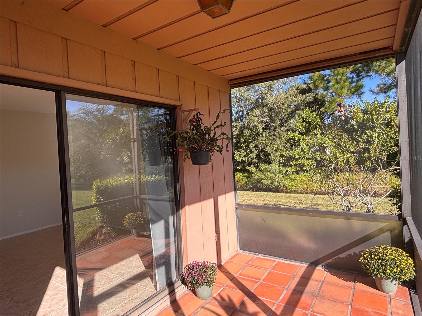 Condominium at 6604 DRAW LN #115, SARASOTA, photo 12 of 38