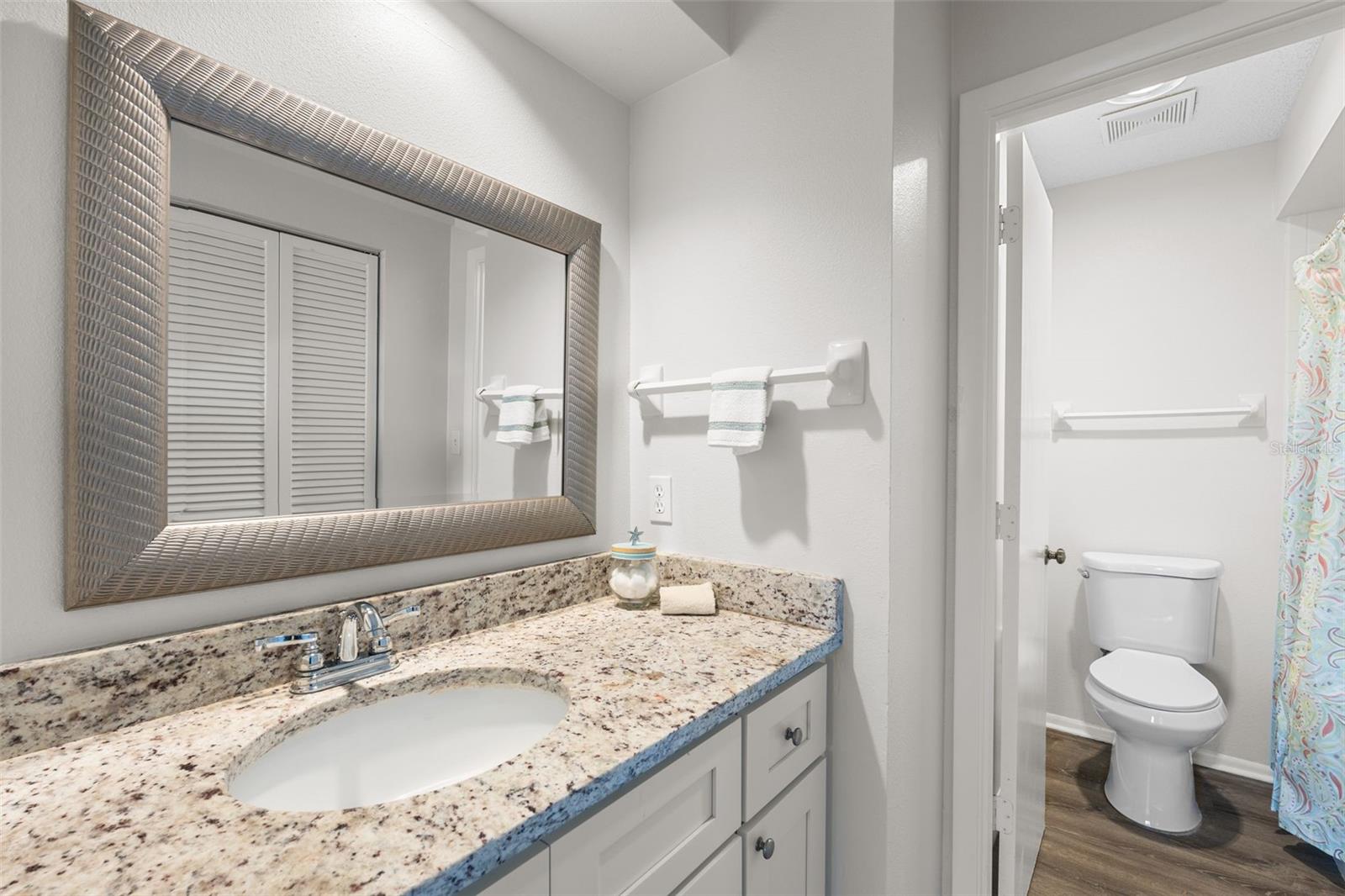 Condominium at 6604 DRAW LN #115, SARASOTA, photo 23 of 38