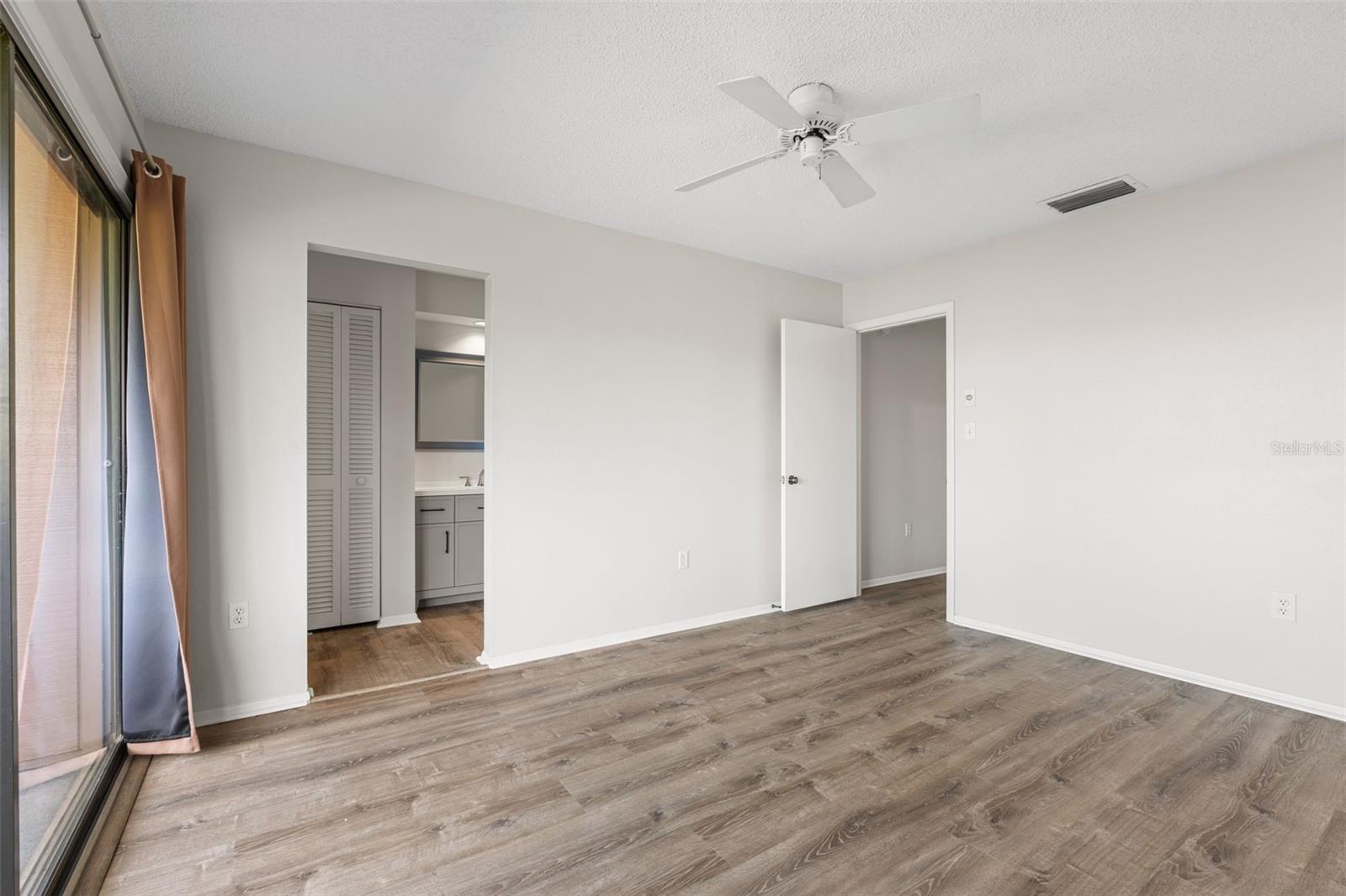 Condominium at 6604 DRAW LN #115, SARASOTA, photo 26 of 38