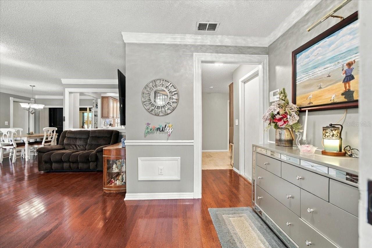 Entryway - 8109 RUMFORD CT, HUDSON
