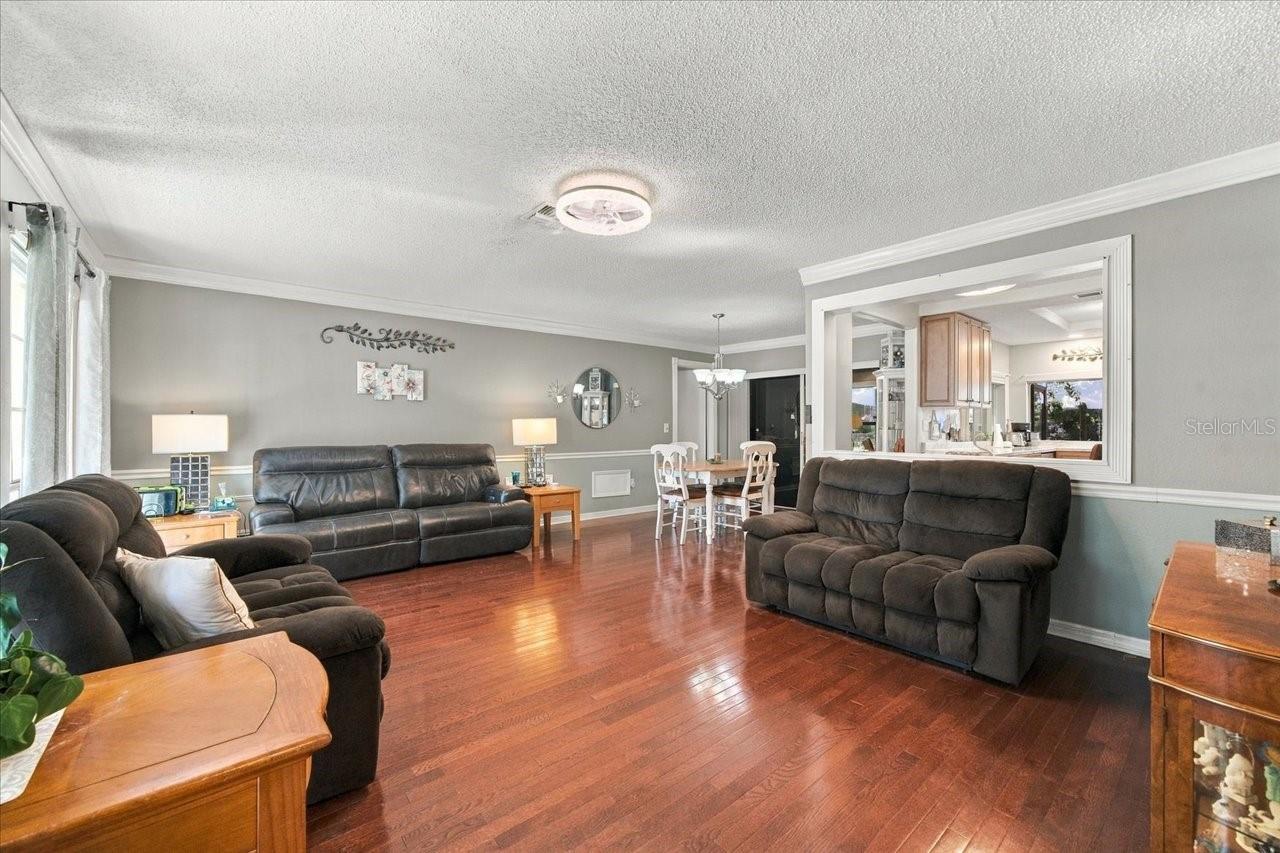 Living Room - 8109 RUMFORD CT, HUDSON
