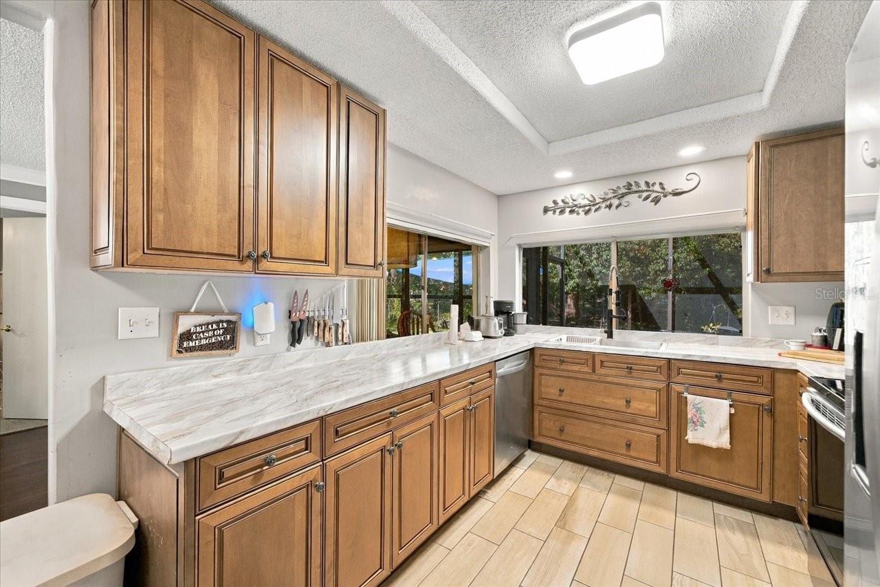 Kitchen - 8109 RUMFORD CT, HUDSON