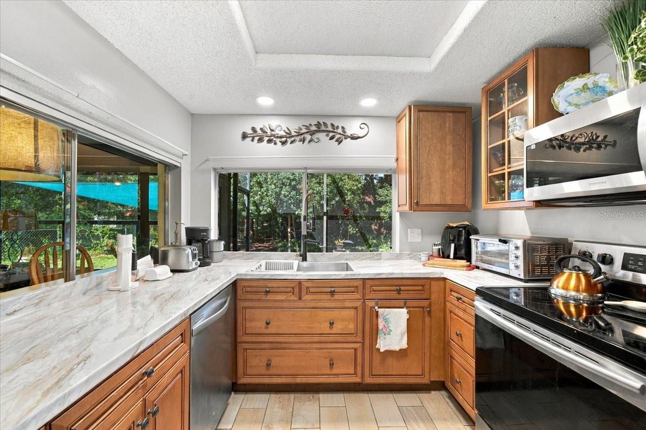 Kitchen - 8109 RUMFORD CT, HUDSON