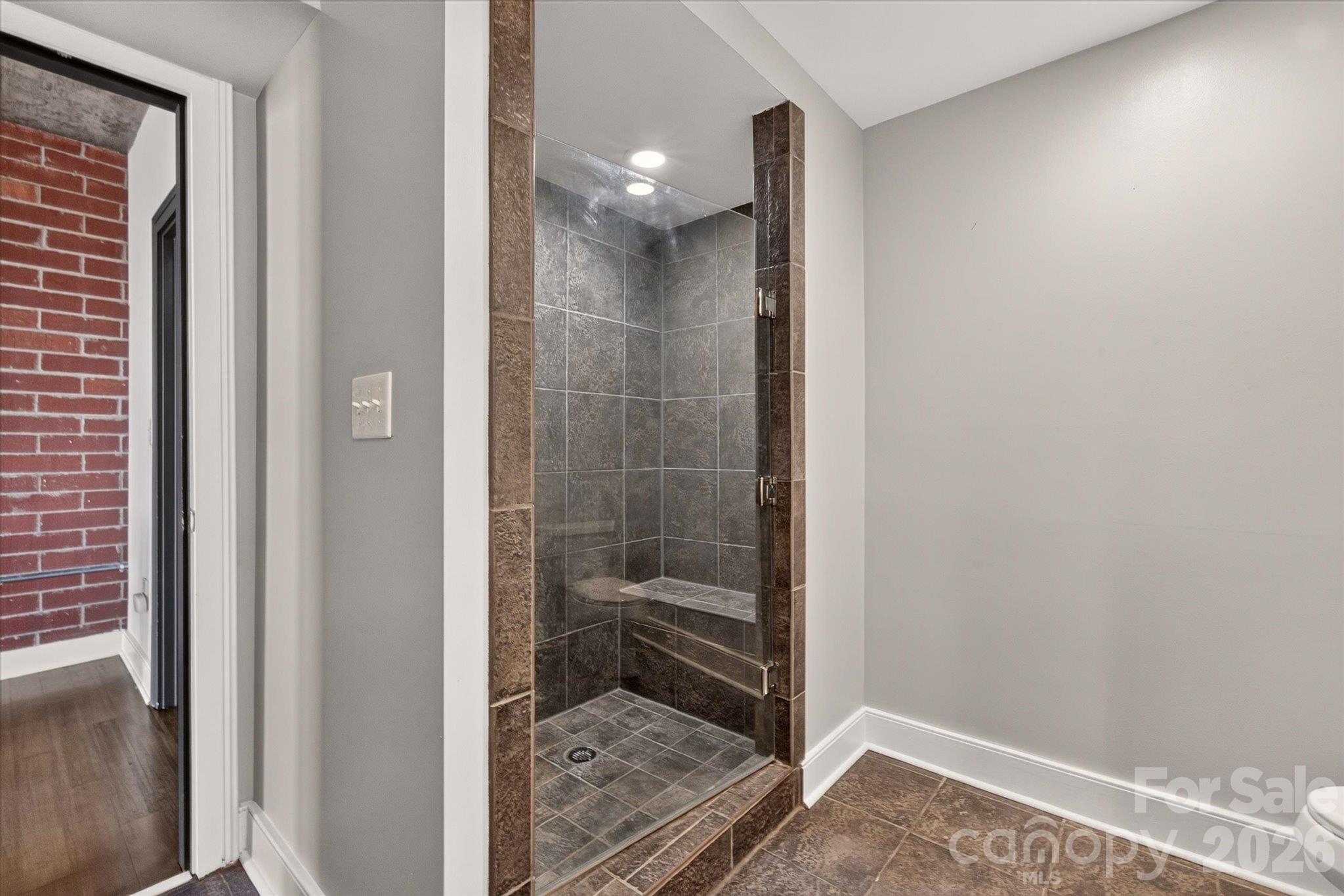 Condominium at 710 W Trade Street, Charlotte, photo 14 of 23