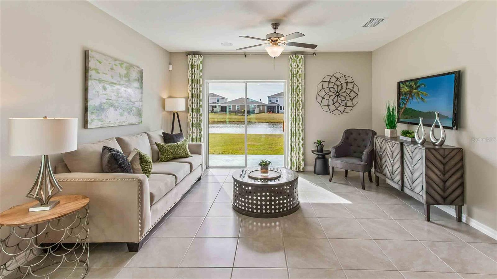 Single Family Residence at 4622 HIDDEN FARM DR, PLANT CITY, photo 5 of 17