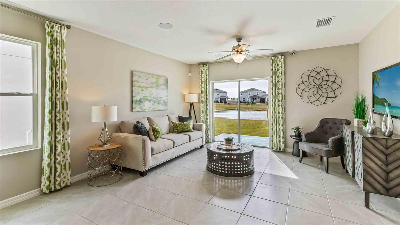 Single Family Residence at 4622 HIDDEN FARM DR, PLANT CITY, photo 6 of 17
