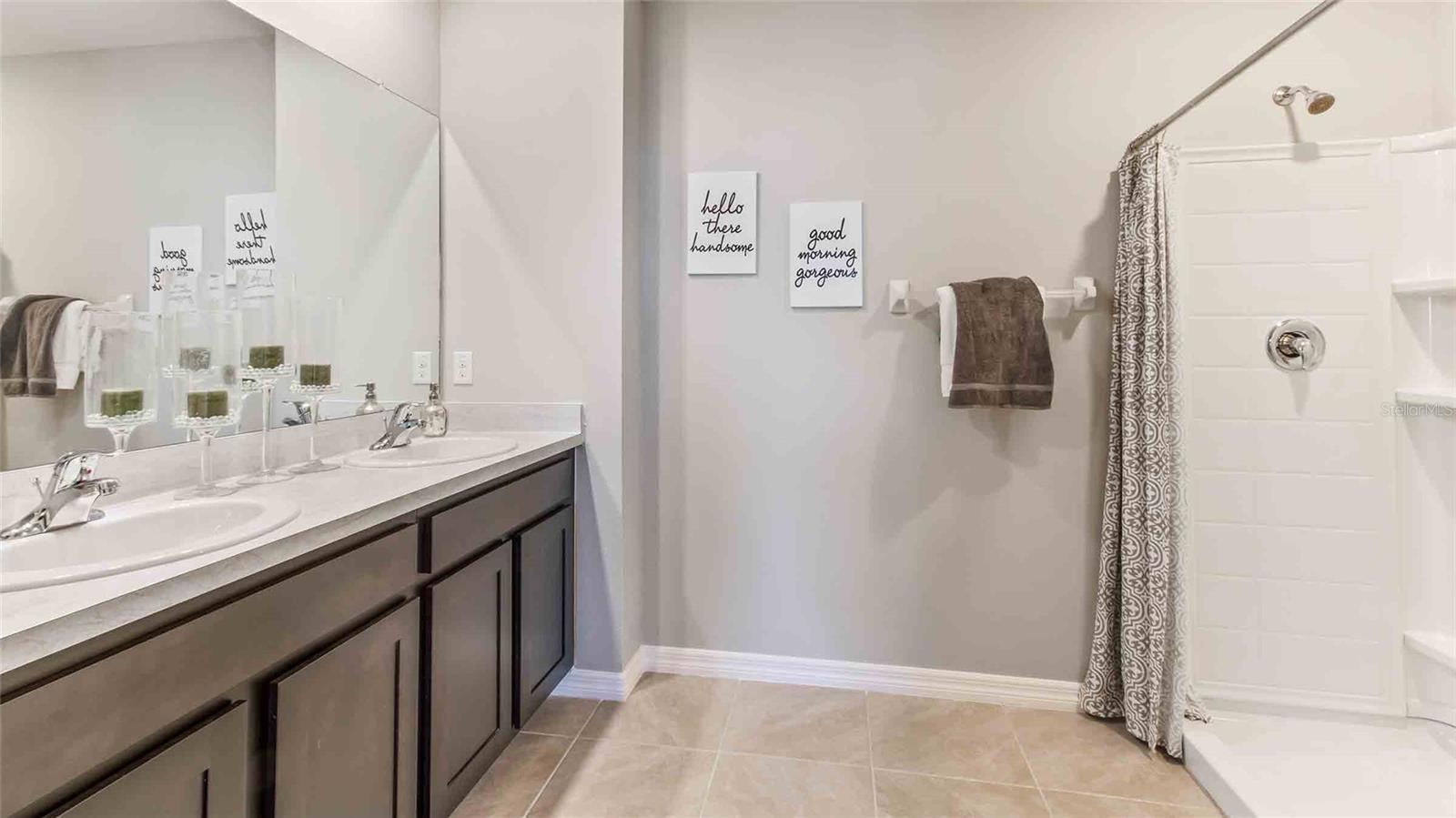 Single Family Residence at 4622 HIDDEN FARM DR, PLANT CITY, photo 12 of 17