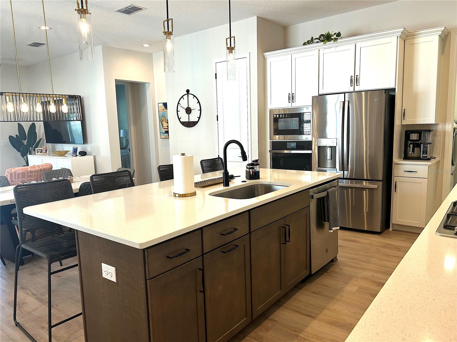 Villa at 2043 KEY BAY TRL, KISSIMMEE, photo 9 of 79