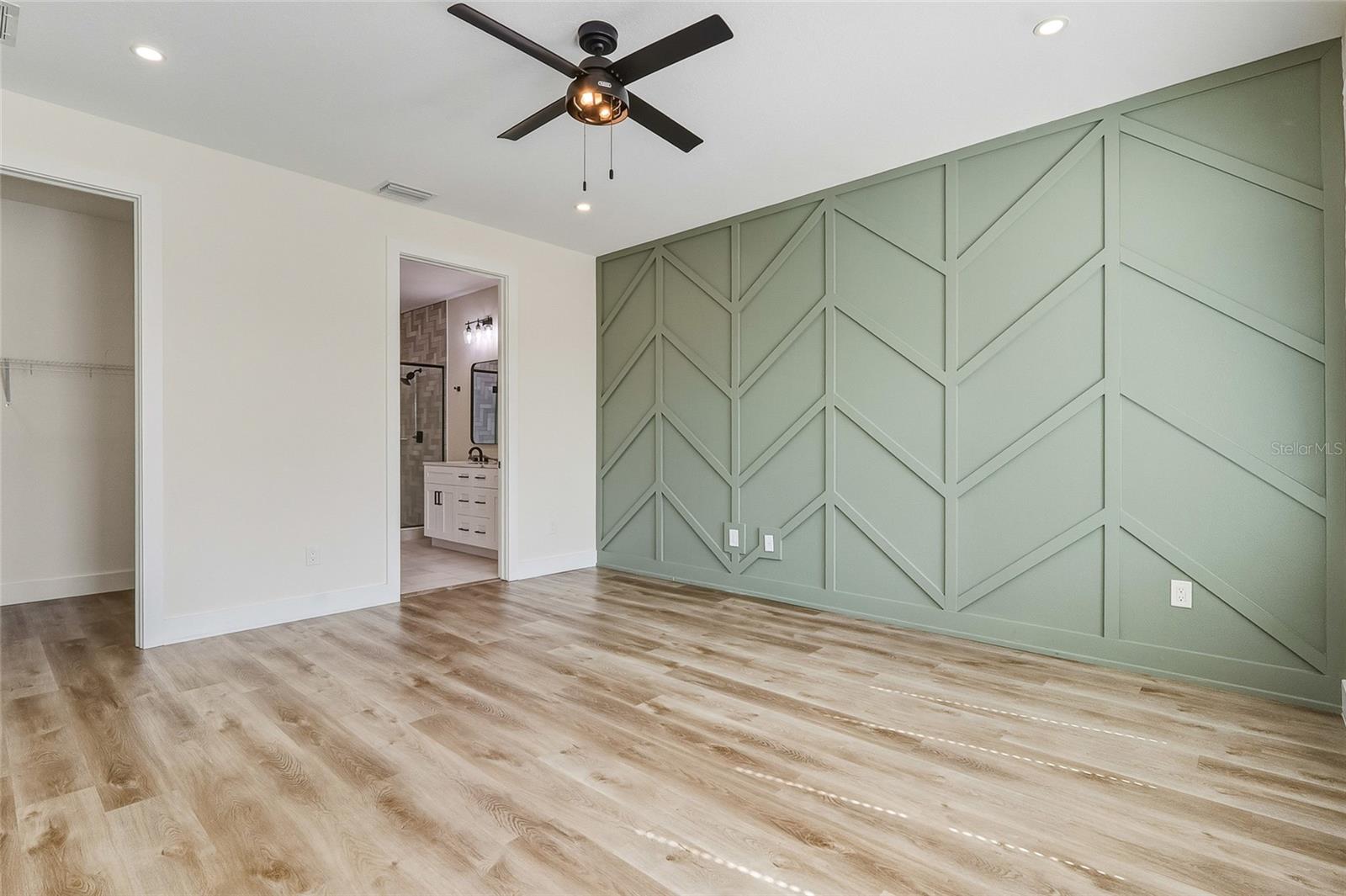 Single Family Residence at 120 E GLADYS ST #5, TAMPA, photo 13 of 25