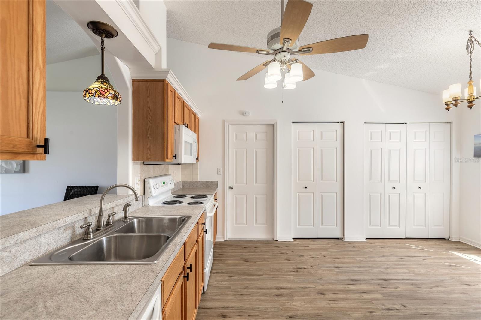 Single Family Residence at 1163 SOUTHWINDS DR, PORT ORANGE, photo 4 of 31