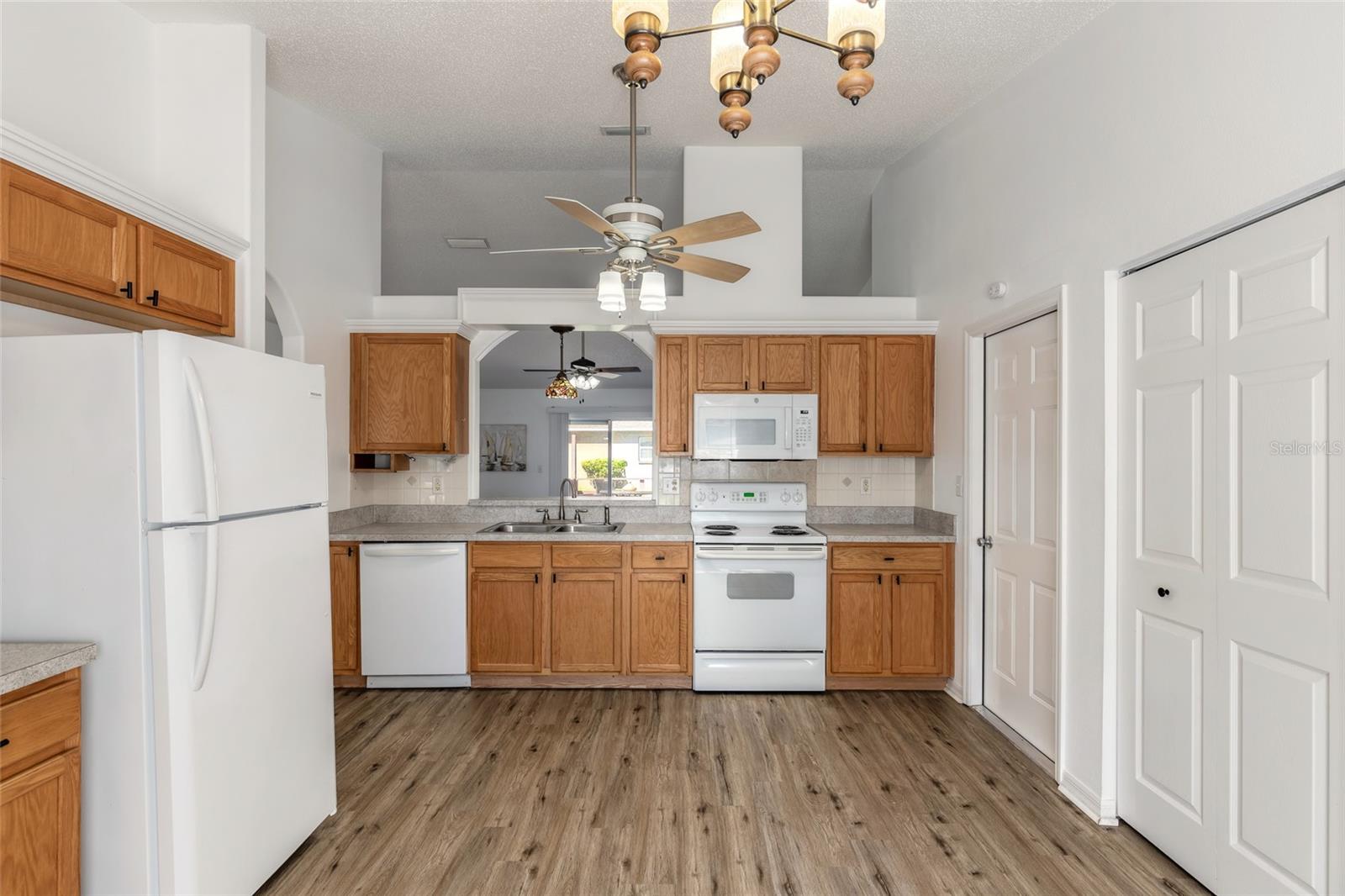 Single Family Residence at 1163 SOUTHWINDS DR, PORT ORANGE, photo 6 of 31