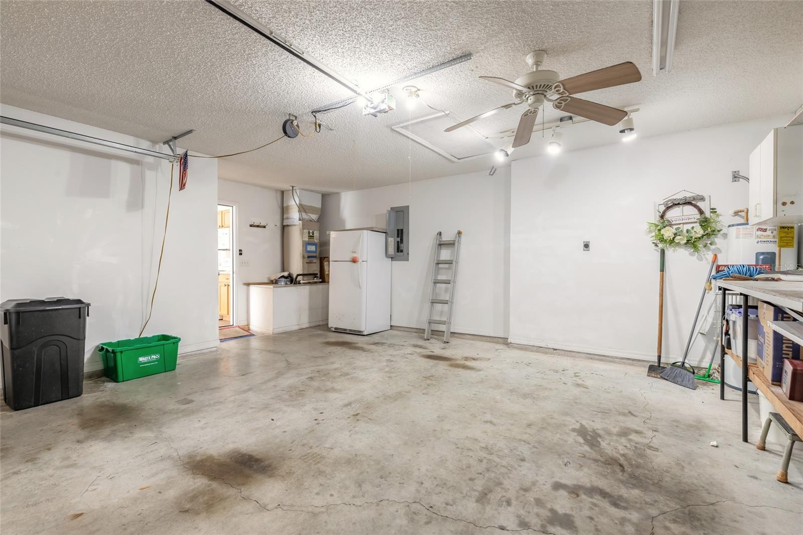 Single Family Residence at 1163 SOUTHWINDS DR, PORT ORANGE, photo 25 of 31
