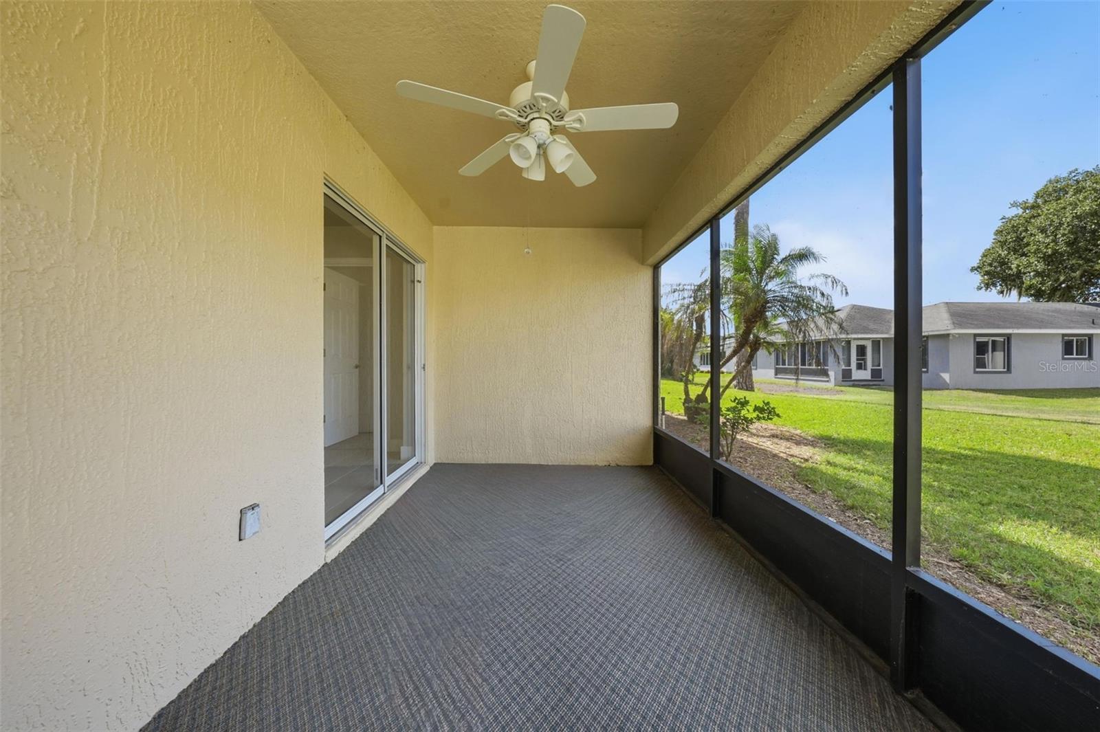 Single Family Residence at 941 VINDALE RD, TAVARES, photo 7 of 49