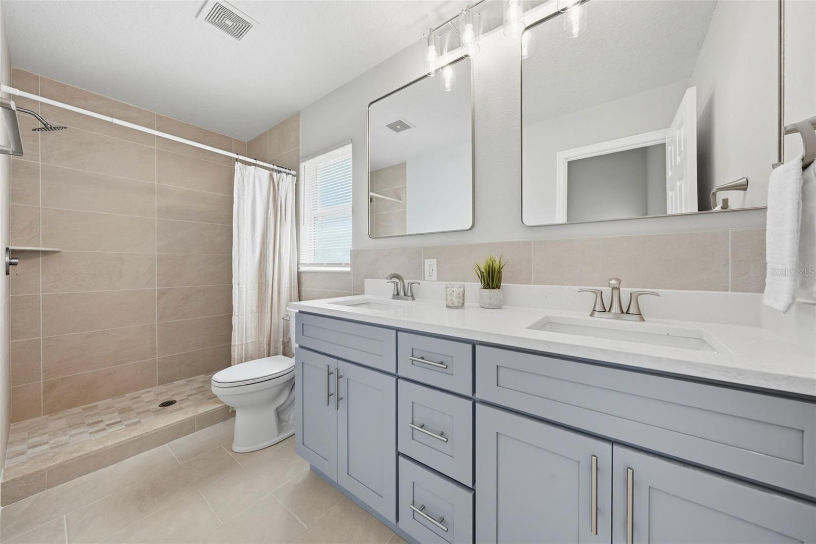 Primary En-Suite bathroom - 941 VINDALE RD, TAVARES