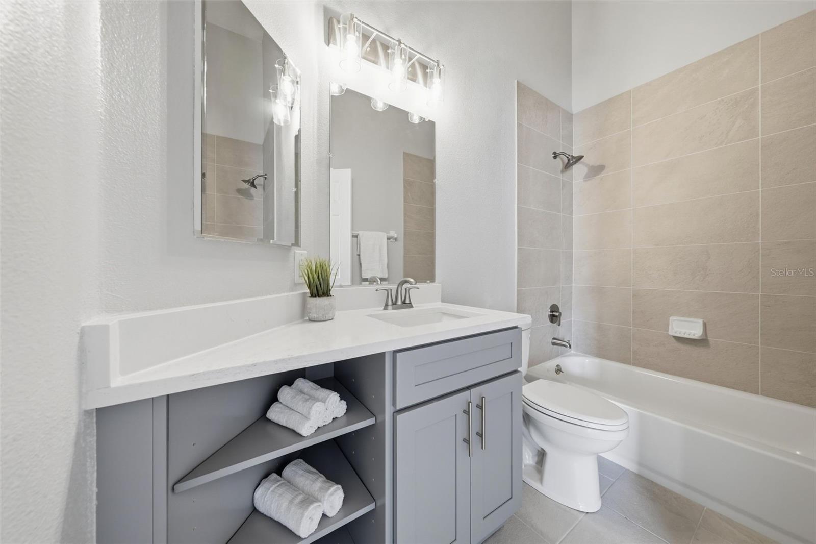Bathroom #2 - 941 VINDALE RD, TAVARES