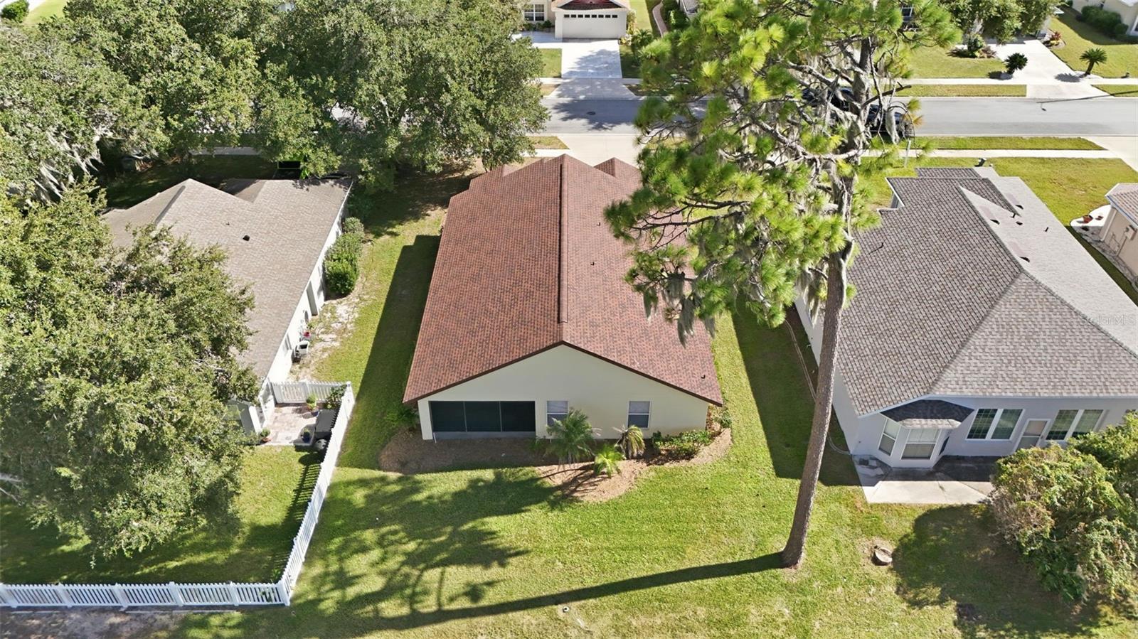 Single Family Residence at 941 VINDALE RD, TAVARES, photo 38 of 49