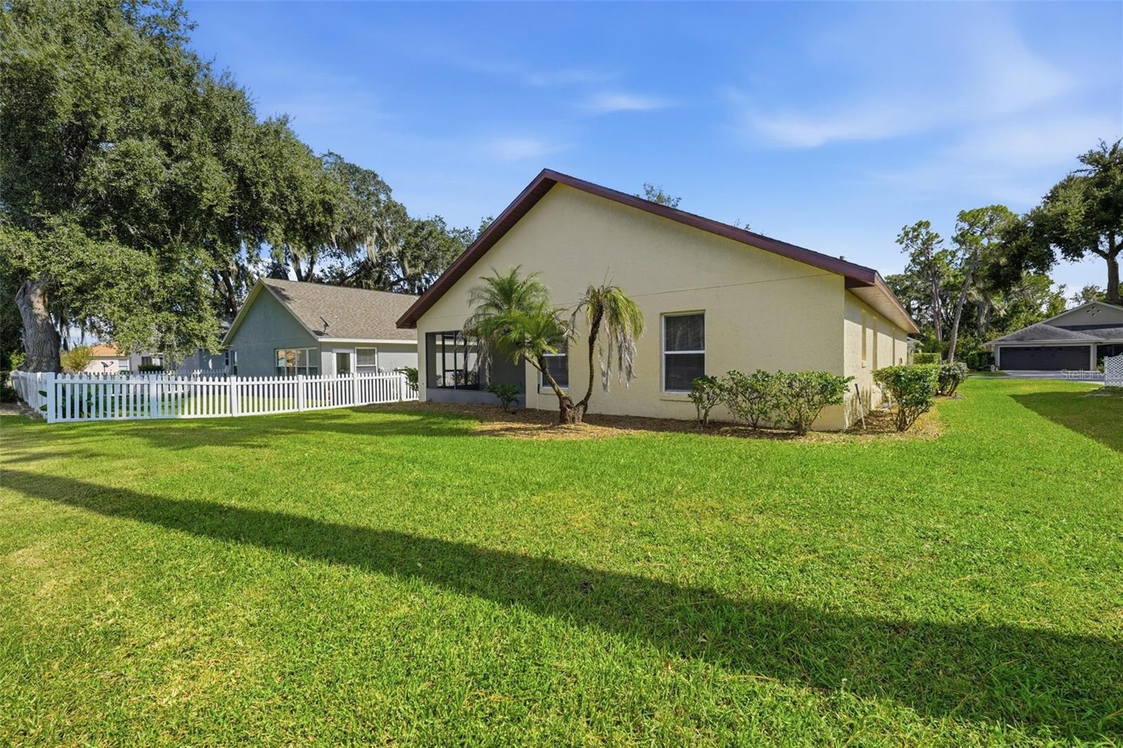 Single Family Residence at 941 VINDALE RD, TAVARES, photo 45 of 49