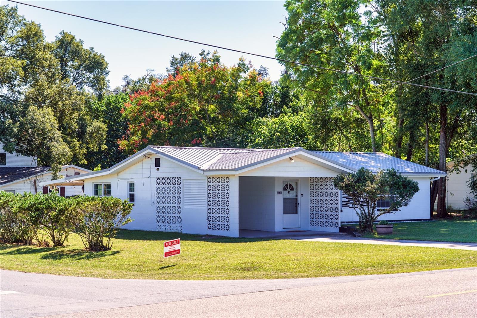 Single Family Residence at 38548 12TH AVE, ZEPHYRHILLS, photo 3 of 39