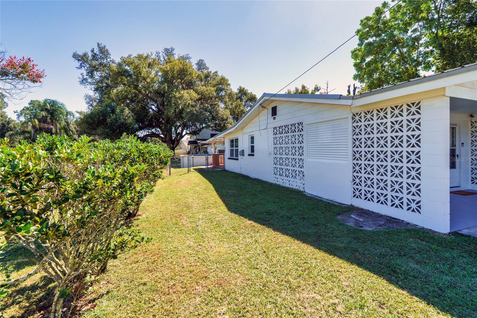 Single Family Residence at 38548 12TH AVE, ZEPHYRHILLS, photo 5 of 39
