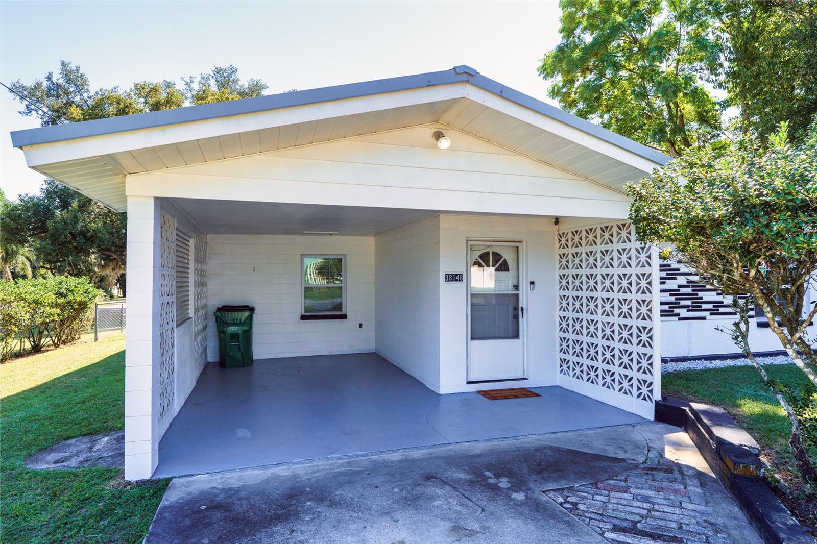 Single Family Residence at 38548 12TH AVE, ZEPHYRHILLS, photo 7 of 39