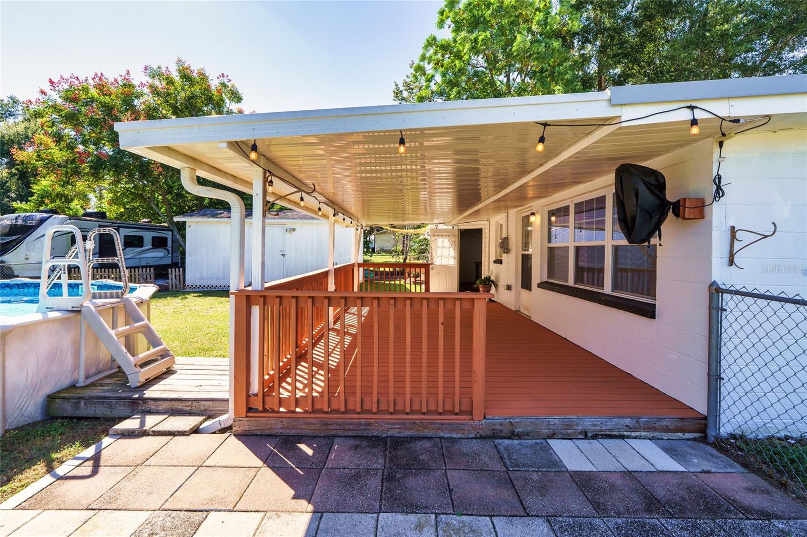 Single Family Residence at 38548 12TH AVE, ZEPHYRHILLS, photo 10 of 39