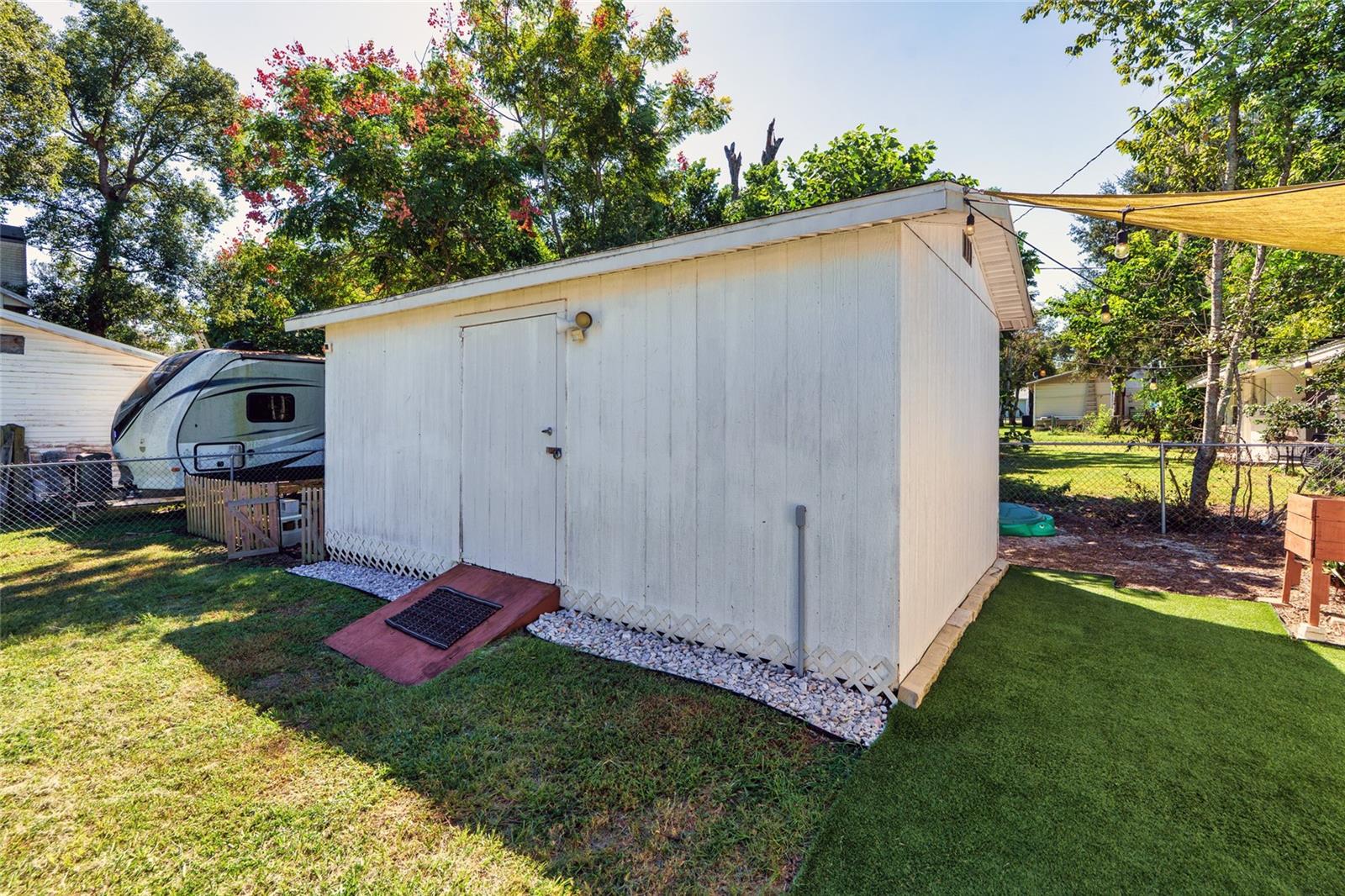Single Family Residence at 38548 12TH AVE, ZEPHYRHILLS, photo 15 of 39