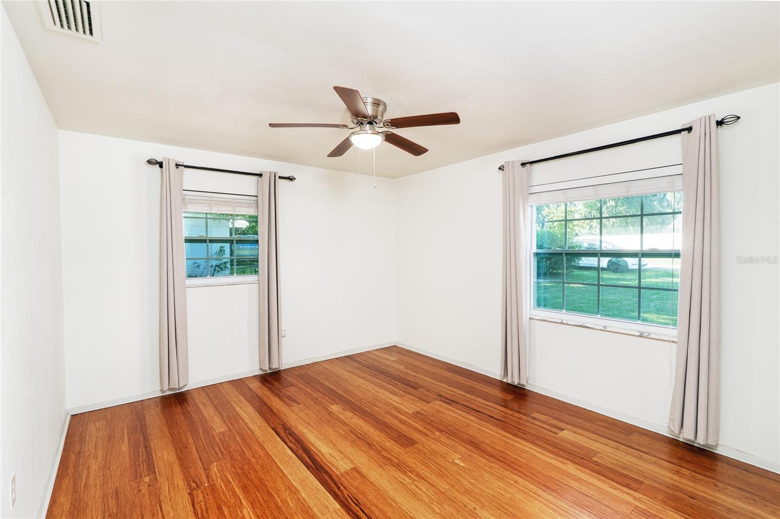 Single Family Residence at 38548 12TH AVE, ZEPHYRHILLS, photo 19 of 39
