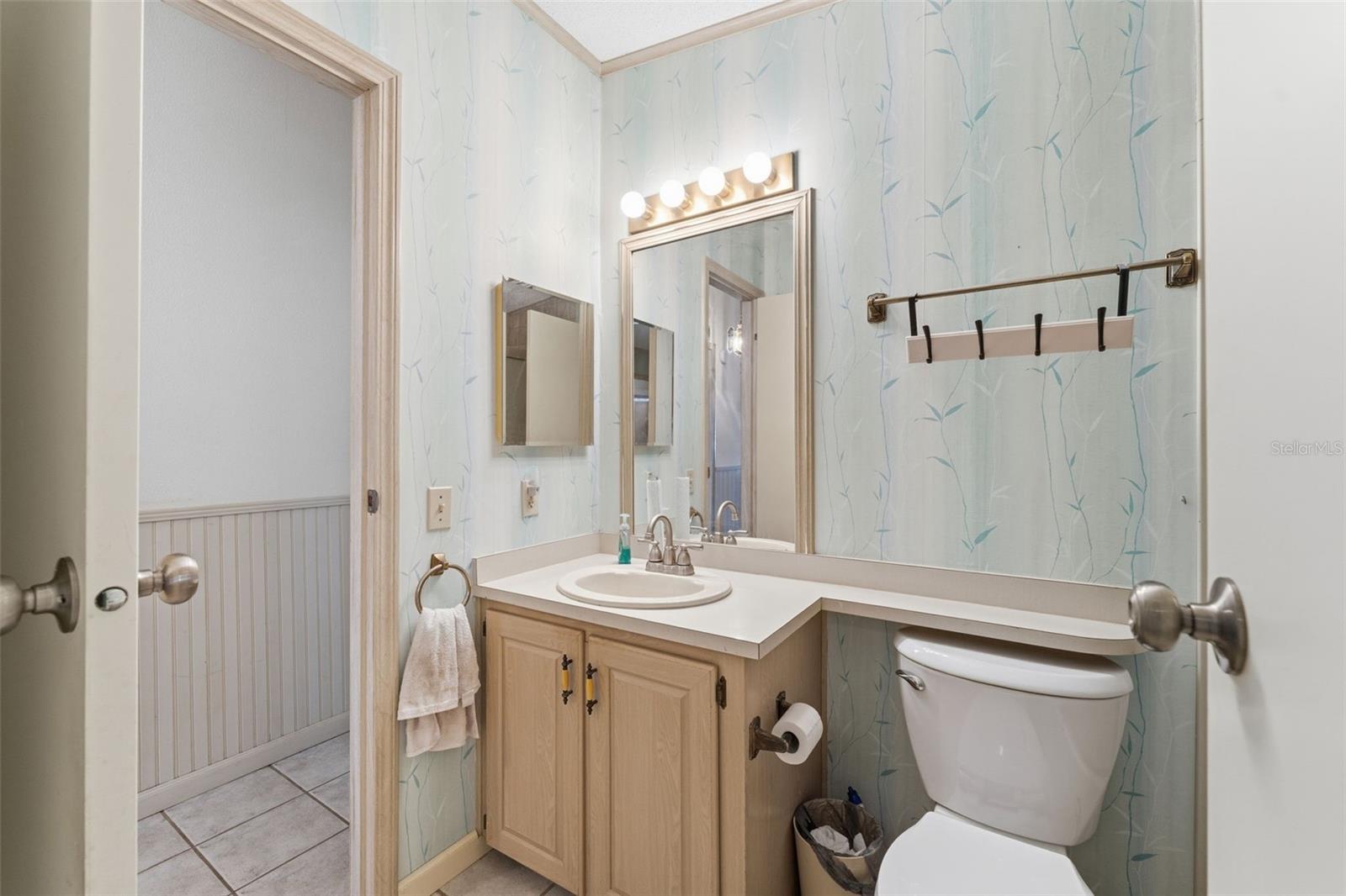 Manufactured Home at 576 PORTSIDE DR, NORTH PORT, photo 15 of 71
