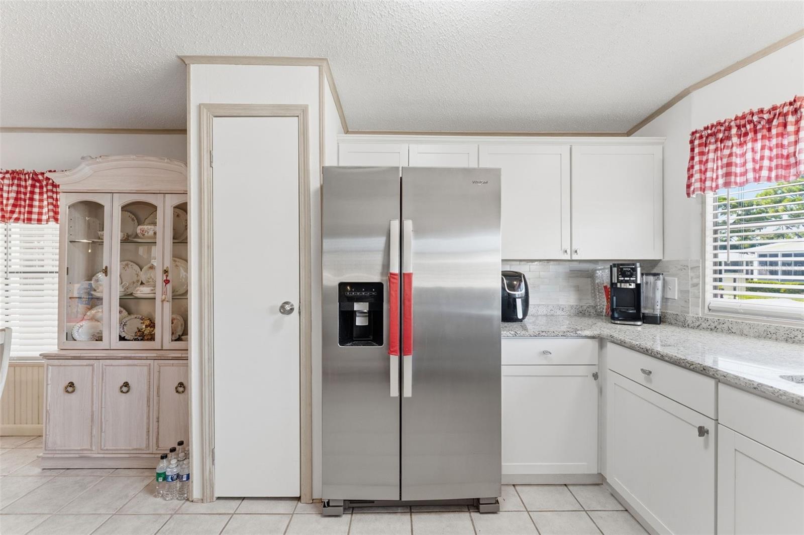 Manufactured Home at 576 PORTSIDE DR, NORTH PORT, photo 30 of 71