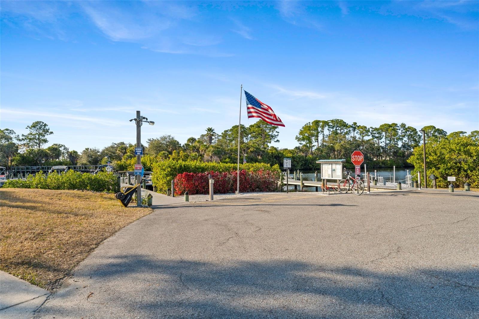 Manufactured Home at 576 PORTSIDE DR, NORTH PORT, photo 63 of 71