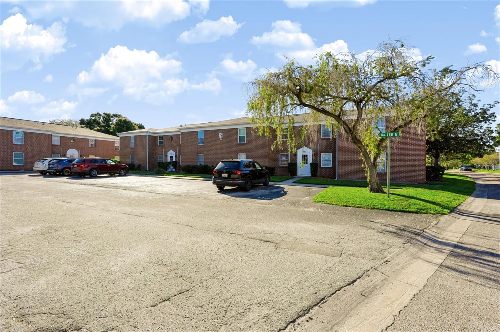 Condominium at 1162 84TH TER N #D, ST PETERSBURG, photo 33 of 35