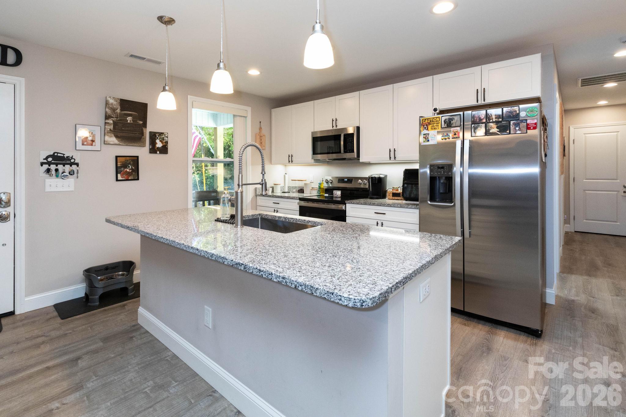 Single Family Residence at 102 Reuben Branch Road, Maggie Valley, photo 4 of 25