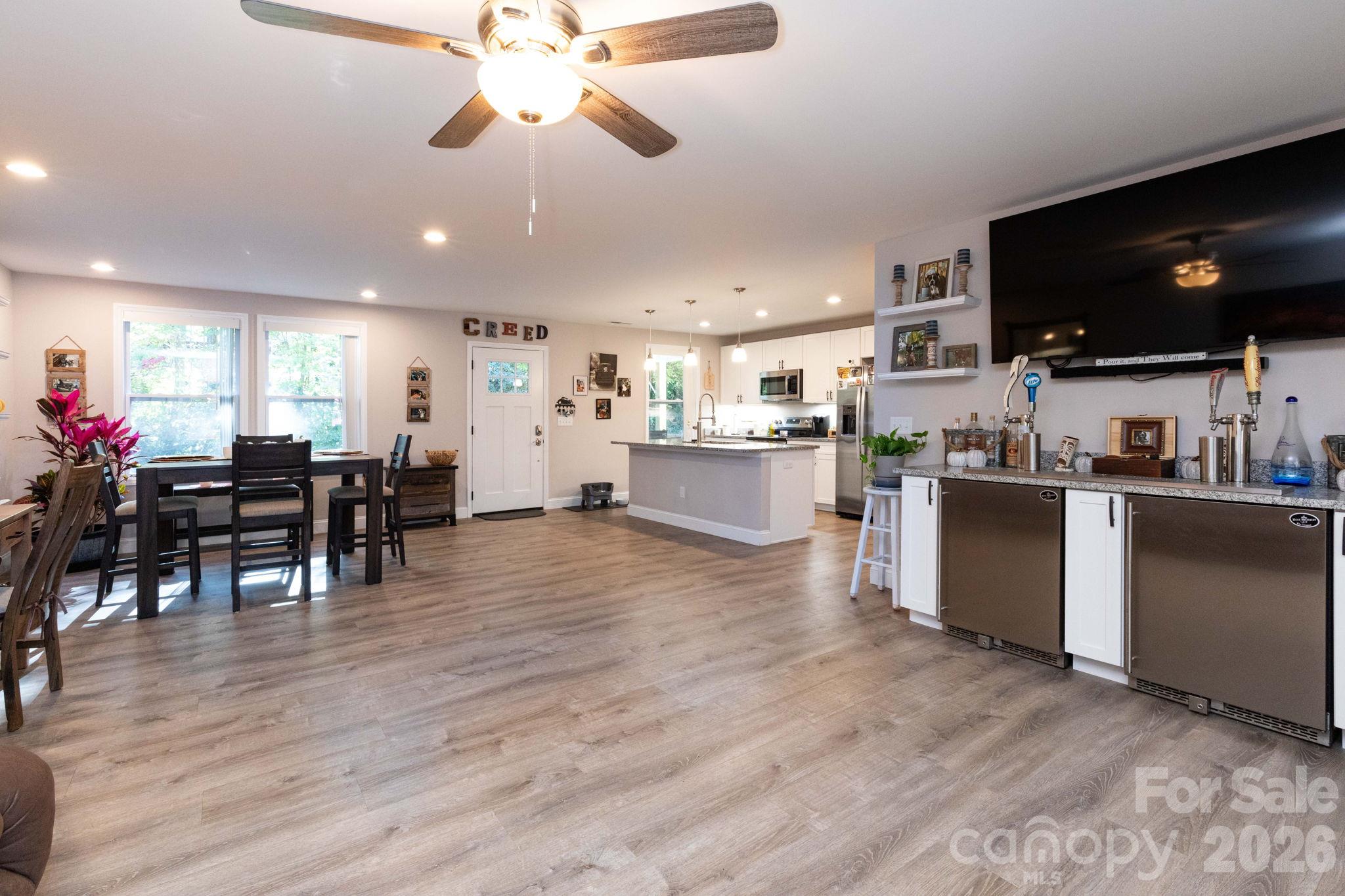 Single Family Residence at 102 Reuben Branch Road, Maggie Valley, photo 8 of 25