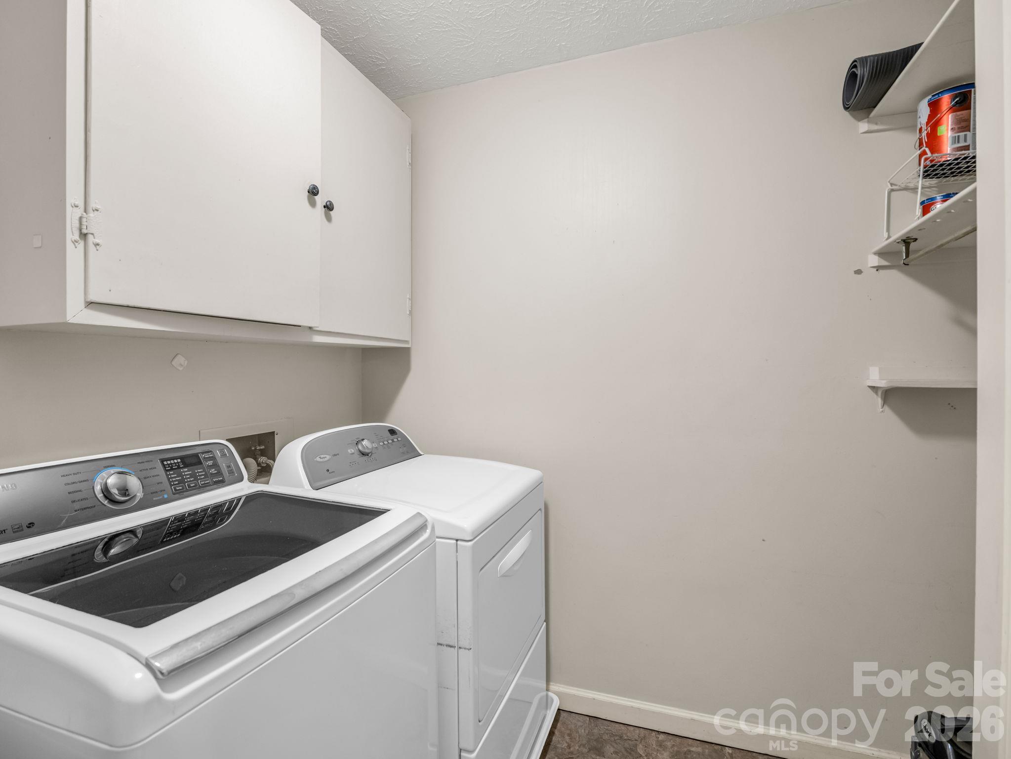 Condominium at 1409 Kensington Road, Hendersonville, photo 22 of 35