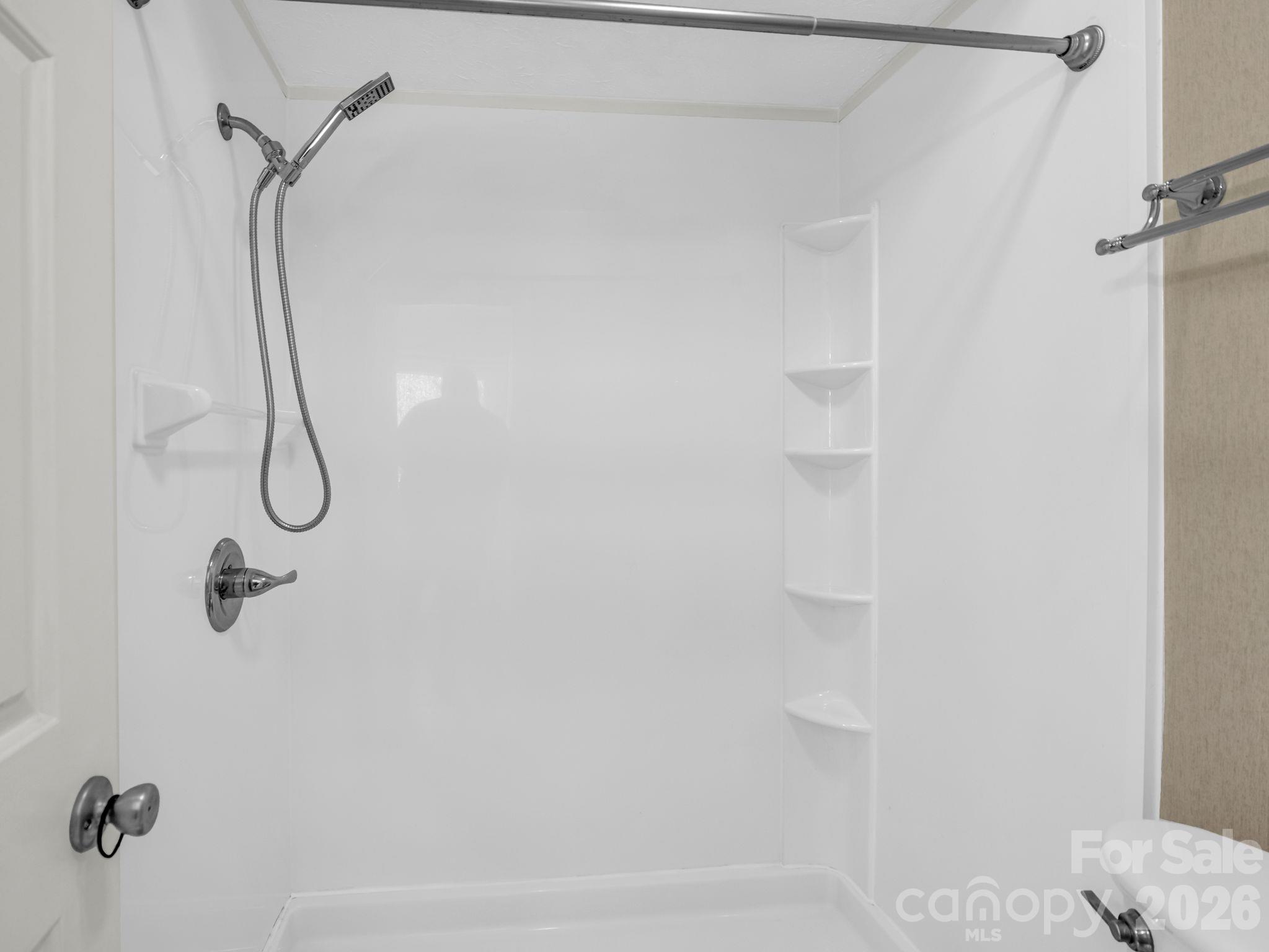 Condominium at 1409 Kensington Road, Hendersonville, photo 35 of 35